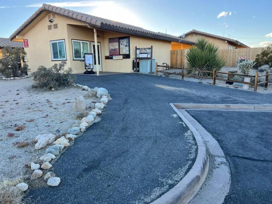 二十九棕榈村Joshua Tree National Park - Cozy Palms Getaway公寓 外观 照片